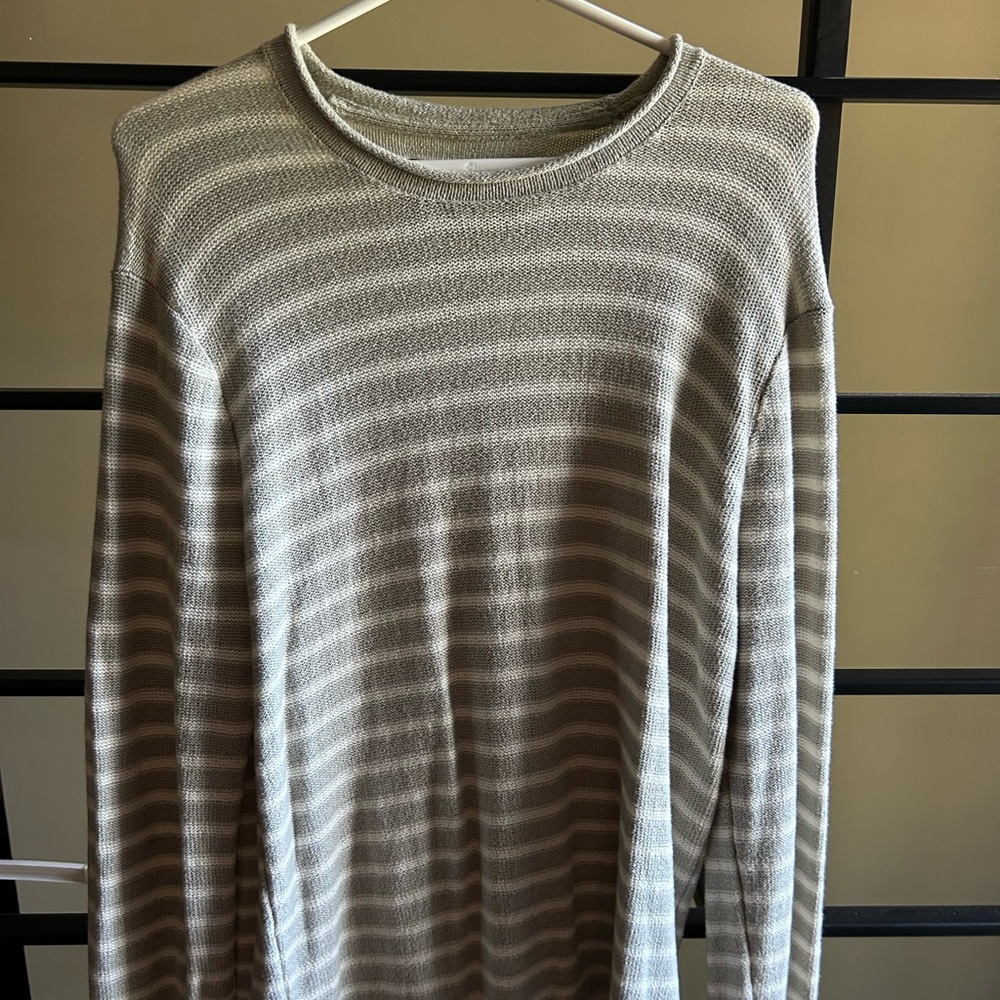 Abercrombie & Fitch Cream Knit Sweater